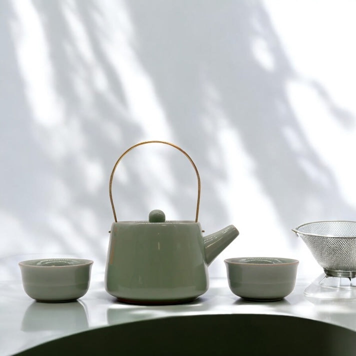 Herbal Jade Teapot Set - Pot & Two Cups